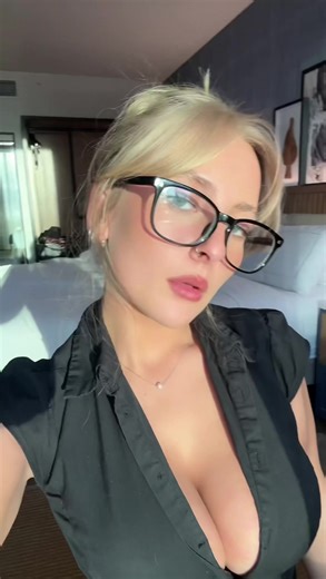 this song always reminds me of that turtle dancing in the tub | turtle