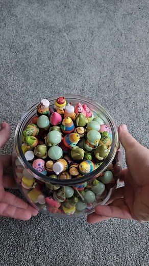SpongeBob Wobbler Collection - Unboxing 400 Figures!