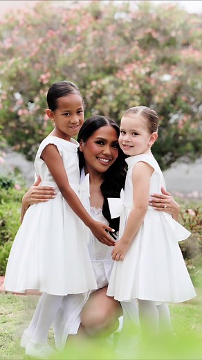 Adorable Flower Girls at a Wedding: Cuteness and Grace Combined!