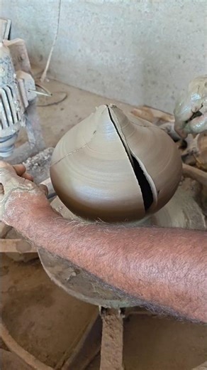 Pottery broking video 😱😱😍😍❤️❤️ #pottery #clay #shorts