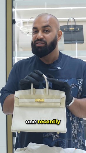 Unboxing alert this Hermès package revealed a Craie Birkin 25 🤍✨ Now available at Love Luxury Dubai — would you add this to your collection 👜 #FYP #hermesbags #hermèsbirkin #hermes | Opulent Bags