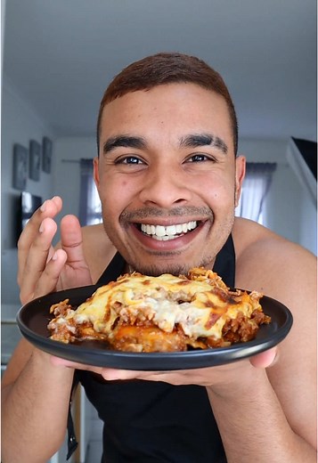 LASAGNA for the first time 😏