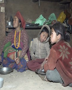 Traditional people live in the village - Simple life activity | Happy Village