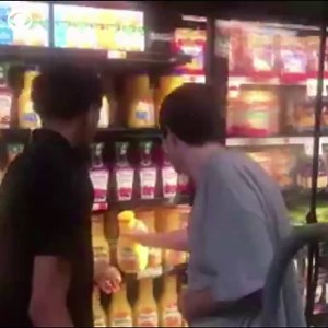 HEARTWARMING: This grocery store employee helped an autistic teen and is being praised for making his day https://cbsn.ws/2LH2sw2 | CBS News