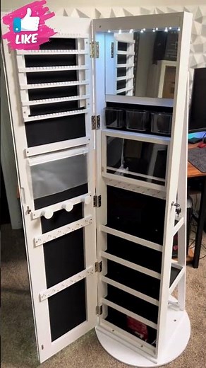 Make Her Holiday Special: SONGMICS Lockable Mirror Jewelry Cabinet Review!