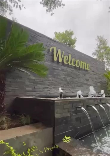 Multi-day conferences require more than just a meeting space. Apple Blossom Hotel & Venue offers a complete corporate event experience, including conference facilities, accommodation and wellness. Delegates can attend meetings during the day and stay comfortably on site, making multi-day corporate events seamless for organisers and guests alike. Book a venue viewing to start planning your next multi-day conference. #appleblossomhotelandvenue #multidayconference #corporateevents #conferencevenue 