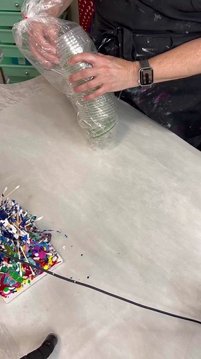 Mixing up a batch of blob paint and starting my next piece. Recipe at blobart.com. #blobpainting #blobart #modpodge #blobpaint #lolivefe #becreative