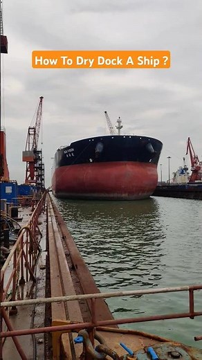 how to dry dock a ship and floating dock working #ship #vessel #drydock #shiprepair #shipchandlers