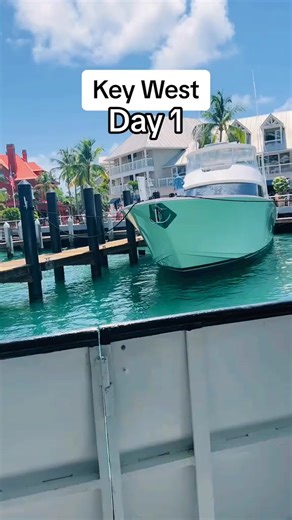 1.1K views | Key West Travel Vlog Day 1 #vlog #keywest #travelvlog #travelvlogs #dayone #vacationvlog #vlogtik | Orville Rivera | Facebook