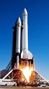 Blast Off Brilliance! ✨ #SpaceLaunch #Rocketry #CosmicJourney #BlueSky #Thrust #Innovation #FutureOfSpace #Stunning | Space Xplore