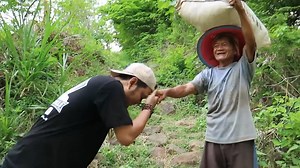 5.4M views · 84K reactions | PANJI PETUALANG CARI ULAR PYTHON 7 METER YANG MEMANGSA 25 EKOR AYAM MILIK WARGA DI NGAWI #3 | Panji Petualang | Facebook