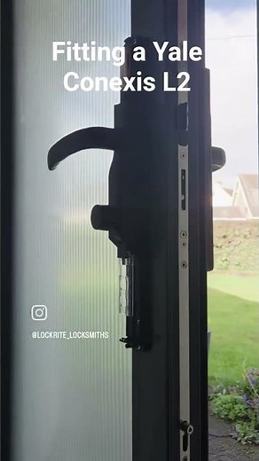 Fitting a Yale Conexis L2 Smart Lock