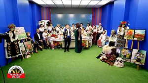 198K views · 6.2K reactions | Aurel Sava - Ia asculta mama mea - Emisiunea Petreceti cu noi - INEDIT TV | Petreceti cu noi - Inedit TV | Facebook