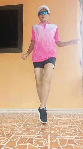 #charleston #foot #tap #combo #tutorial #shuffl #dance #exercise #workout #beginners #มือใหม่ #practice #ฝึก #วนไป #ออกกำลังกายที่บ้าน #happy #Creator #digital #สร้างรายได้จากเนื้อหา #คลิปติดกระแส #คลิปล้านวิว #friends #fyp #highlight | พนิดา โอเว่น