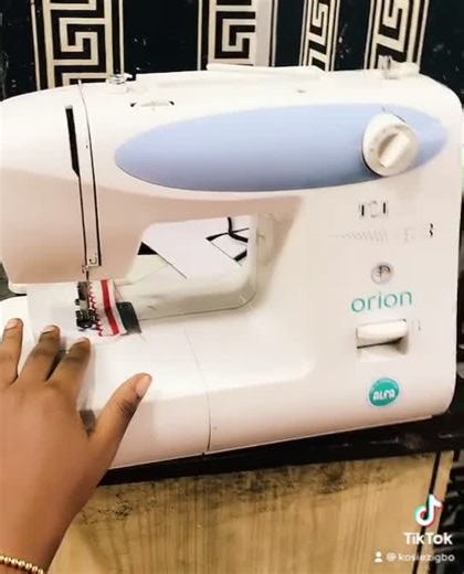 30k‼️ ALFA Orion  Straight sewing Zigzag Blind hemming Moon stitch Button tacking Tricot stitch Dial stitch selector Automatic bobbin rewinding Automatic button holes Adjustable stitch length Uses normal shuttle and riller Forward and reverse sewing mechanisms Inner and outer weaving Twin needle enable What app 09160221858 | Doch sewing machine | Facebook