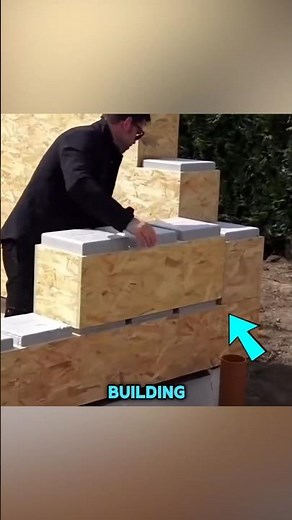 Genius Way To Build a Giant LEGO Block House