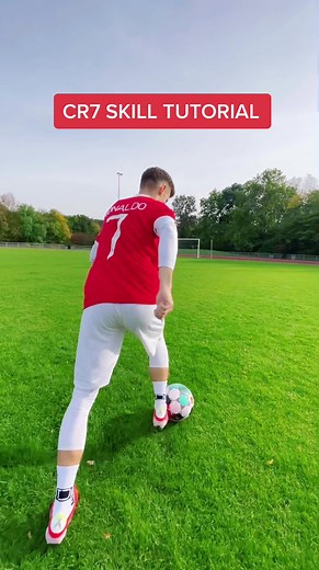 CR7 Skill Tutorial: Master Ronaldo's Signature Moves