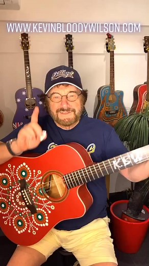 Kevin Bloody Wilson Comedy Music - Absolute C of a Day