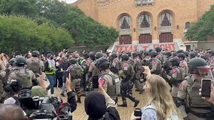 7.2K views · 242 reactions | BREAKING Pro Hamas at The University of Texas at Austin, discover what happens why you try to pull a Columbia in Texas It’s chaos now. DPS riot troopers forcefully dispersing protesters | The Steve Gruber Show | Facebook