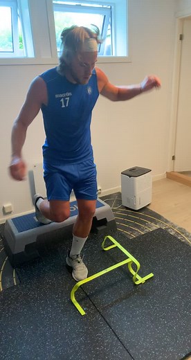 End phase Acl rehab, 8 momths in #rehab #rehabilitation #footballtiktok #physicaltherapy #footballrehab #knee #plyometrics #agility