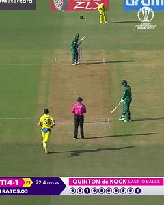 Quinton de Kock making it look easy 🔥 Mitchell Marsh just watches the ball sail over the rope! #CWC23 #AUSvSA | ICC - International Cricket Council