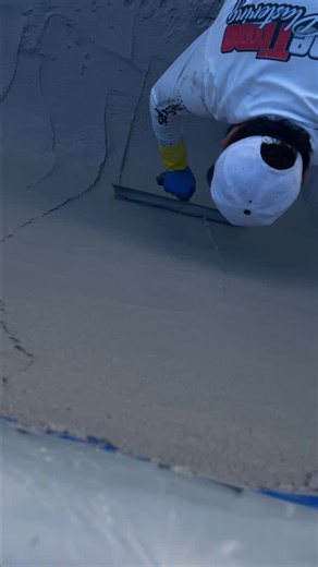 Our mini-pebble project is looking CLEAN and came out even cleaner. Here’s some shots from one of our projects. Let us know, would you get this mini-pebble finish in your pool? 👇🔥 #landscaping #construction #plaster #pools #bluecollar | RSC Pools & Spas