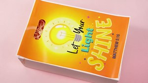 Panelee 50 Pcs VBS 2026 Let Your Light Shine Plastic Gift Bags with Handles | Religious Christian Plastic Goody Bags Cross Candy Treats, Sunday School Church, Party Supplies Favor Decoration
