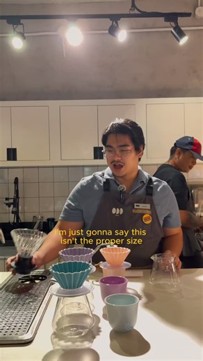 Odd Cafe on Instagram: "Switching things up with the Hario Switch! If you wanna brew like this, here’s the quick play-by-play guide made by Mickey 😎 🖤 To prepare: 20g Medium Fine Coffee (20 Clicks on the Comandante C40) 280ml 92c first 2 pours 70-75c last pour 🖤 Instructions: 1. With the switch OPEN, pour 60.0 grams of water at 92°C over the coffee, ensuring all grounds are evenly wet. 2. Wait for 30 seconds. 3. Pour another 60.0 grams of water at 92°C, bringing the total water to 120.0 grams