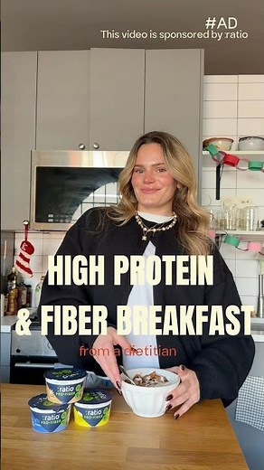 #AD Starting my mornings with :ratio Pro-Fiber Yogurt helps me reach my daily protein + fiber goals!