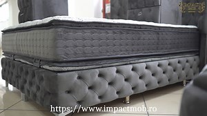 Cum ar fi ca fiecare seară să te întâmpine într-un spațiu care te reprezintă și îți oferă liniște? 😁🛋 E important ca locul în care petreci timp să fie plăcut și confortabil, fie că ești singur sau alături de cei dragi. La IMPACT MOB îți oferim o gamă variată de produse pentru casa ta, la cea mai bună calitate: ✅ Paturi tapițate ✅ Seturi de Canapele ✅ Colțare ✅ Mese și Scaune 📍Vizitează showroom-ul nostru din Orăștie sau comandă direct de pe site-ul nostru!👌🏻 | Impact MOB