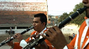 Accede a mi canal de YouTube y disfruta de toda mi música 🎥🎤🎺 #lagitanilla Dale Play: https://youtu.be/KpPD9KDjQr4 | Julio Preciado