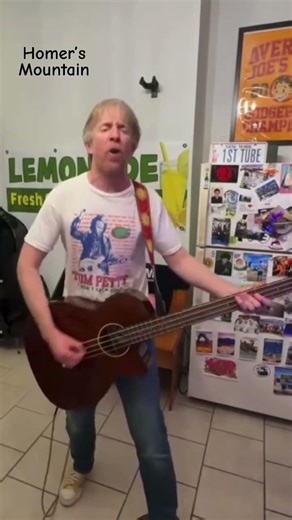 The first song I ever wrote. #homer #mountain #rocknroll #iknow #newjersey ￼