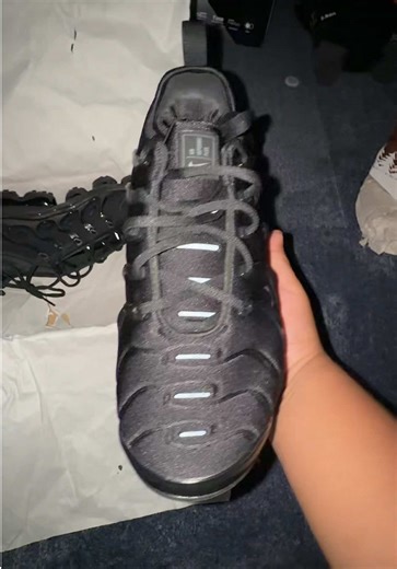 Exploring Nike VaporMax Plus and Its Features