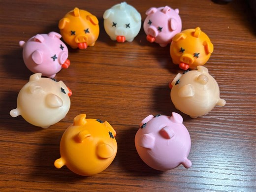 UV Color Changing Pig Keychain, Sun-roasted Pig Charm, Cute Bag Charm, Car Rearview Mirror Accessory, 3D Printed Small Decor, Funny Gift - Etsy