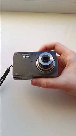 📷 Simple Kodak pocket digicam — Kodak EasyShare M1093 IS compact digital camera #Y2K #2000s #Digicam