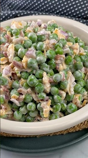 Green Pea Salad with Bacon and Cheese #recipe #salad #sidedish