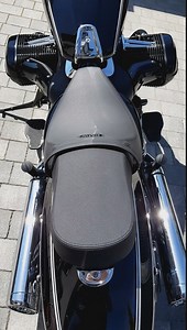 1,8L boxer, aż cały tapczan chodzi! 🫢 #motocykle #motocykliści #motovlog #bmw #1800cc #śmieszne #humor | LucZyn