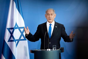 Netanyahu and his UN speech: the truth behind the QR code on his jacket | Notizie.it