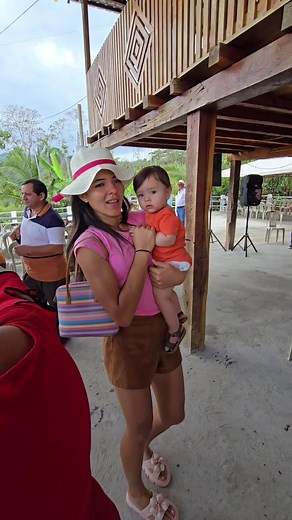 Un bailecito y se te reinicia la vida @GabrielaVelasquez7🎉 @DIANI