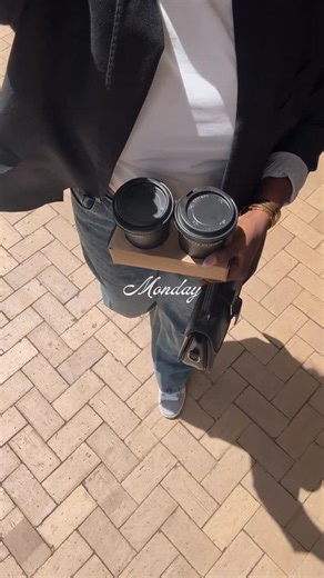 Jennifer Uwa on Instagram: "Outfit rotation, what’s your favorite day of the week?😍 Monday: @boohoo Tuesday: @peppermayo @asos shoe Wednesday: @sheinofficial top Thursday: @boohoo Friday: @peppermayo . #fashiontok #outfitinspo #outfitideas #OutfitsOfTheWeek #pinterestaesthetic"