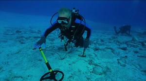 Meet Jim Sinclair, one of fewer than 100 people to visit the Titanic wreckage