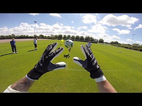 GOPRO | See training from goalkeeper Andrew Lonergan's point of view