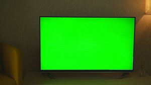 Green screen on tv  - Free Stock Video