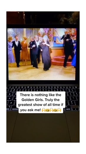 The Golden Girls Fanpage on Instagram: "The best show ever 🔥🔥🔥 Credit: thegoldengirlswent Follow @thegoldengirls.4life for daily posts! 📢All credits are reserved for their respected owners! 💌Please DM for Credit or Removal! Tags: . . . #thegoldengirls #goldengirls #goldengirlsmemes"