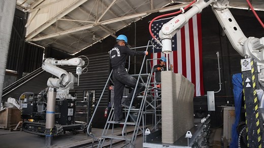 3D printing a seawall with the world’s fastest concrete robotic arm