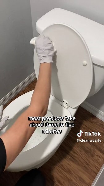 Episode 1 ♥️ #cleantok #cleantok101 #cleaningmotivation #cleaninghacks #cleaningtips #cleanwithme #cleaningproducts #cleaningtiktok #cleaningtok #deepclean #cleaning #airbnbcleaning #cleaningbusinessowner #cleaningbusiness #housecleaning #housecleaner #deepcleaning