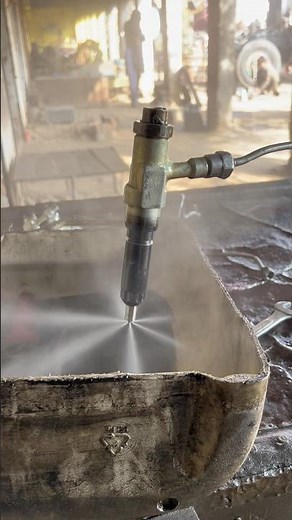 How Diesel Injectors Spray Fuel | Simple Mechanic