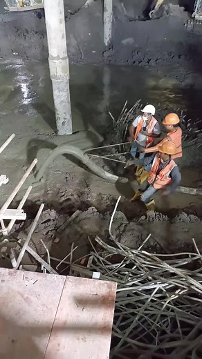 Lean Concrete Casting #mortar #Cement #fyp #C85 #CMI