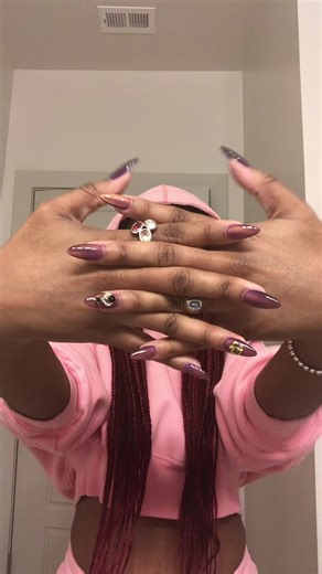New Year Nail Designs with a Mardi Gras Twist