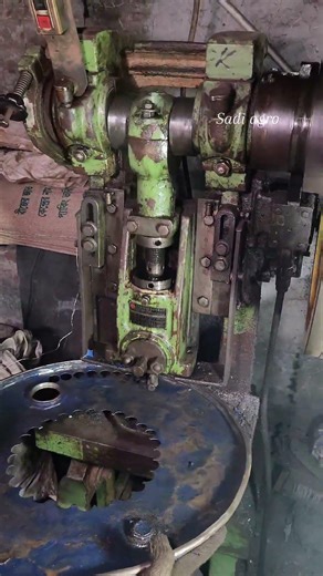 Modern Technique of Making Washers by Cutting Strong Iron Sheets